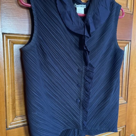 Issey Miyake Vintage Navy Blue Pleated Sleeveless Shirt S/M - Picture 5 of 7